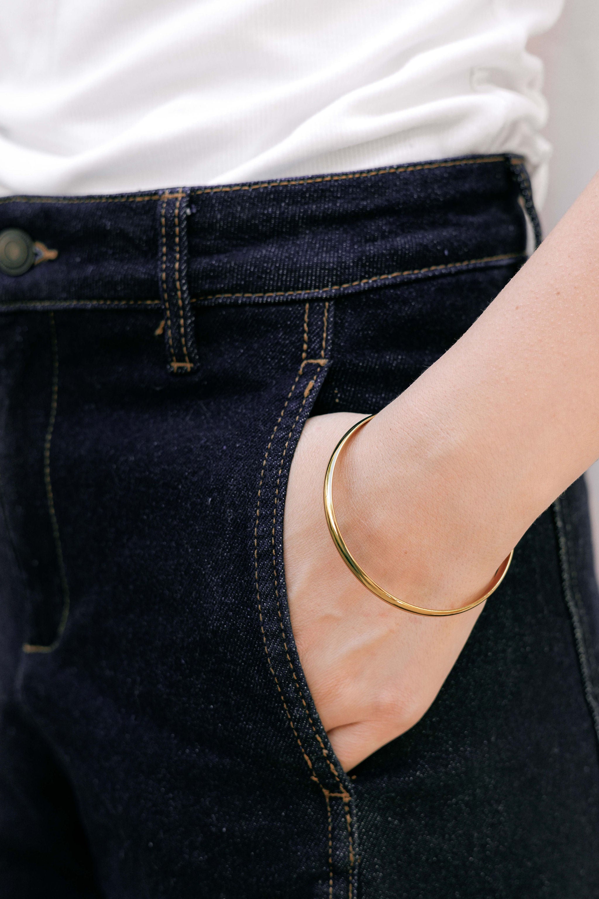 Bracelet 104