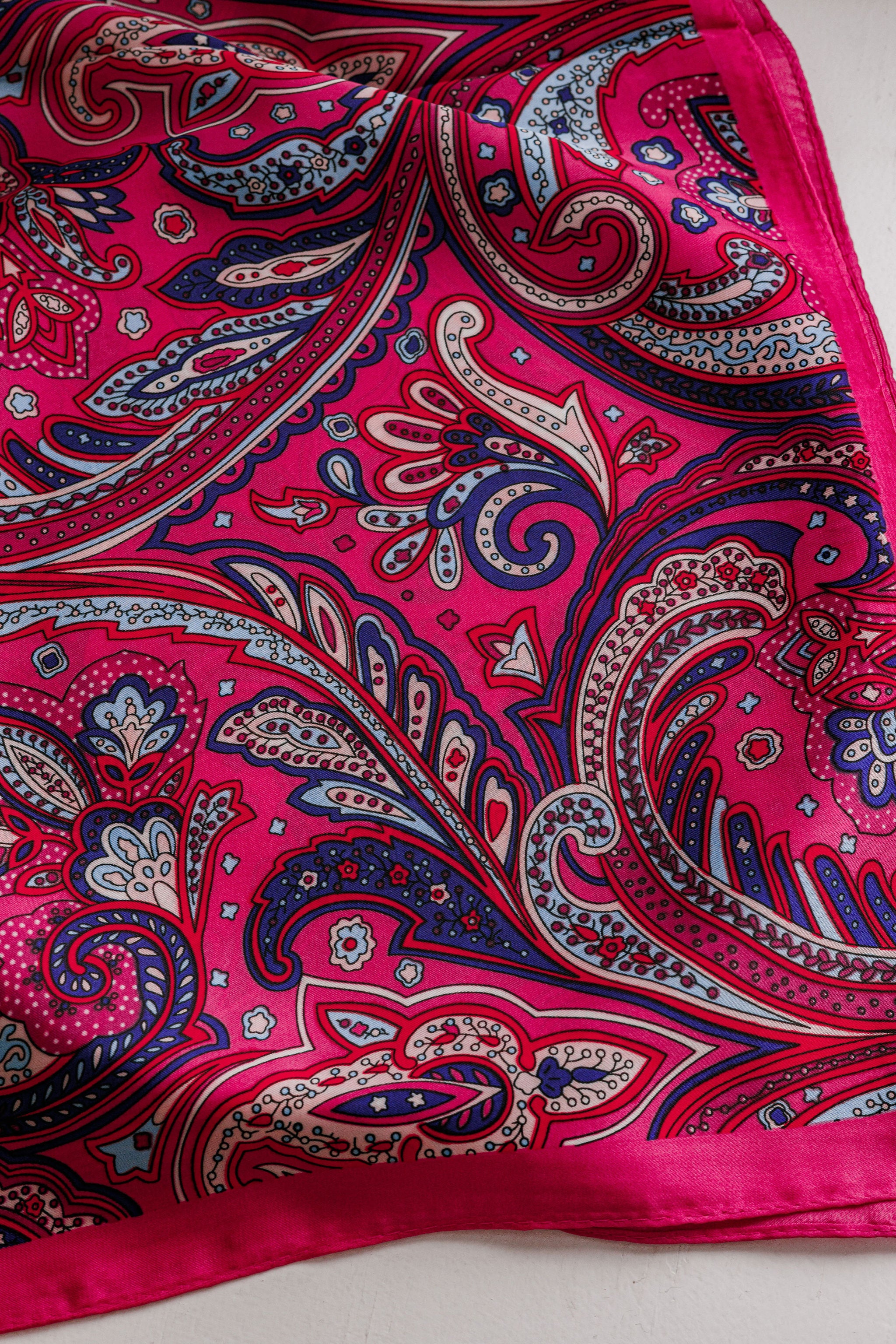 Square Scarf 9