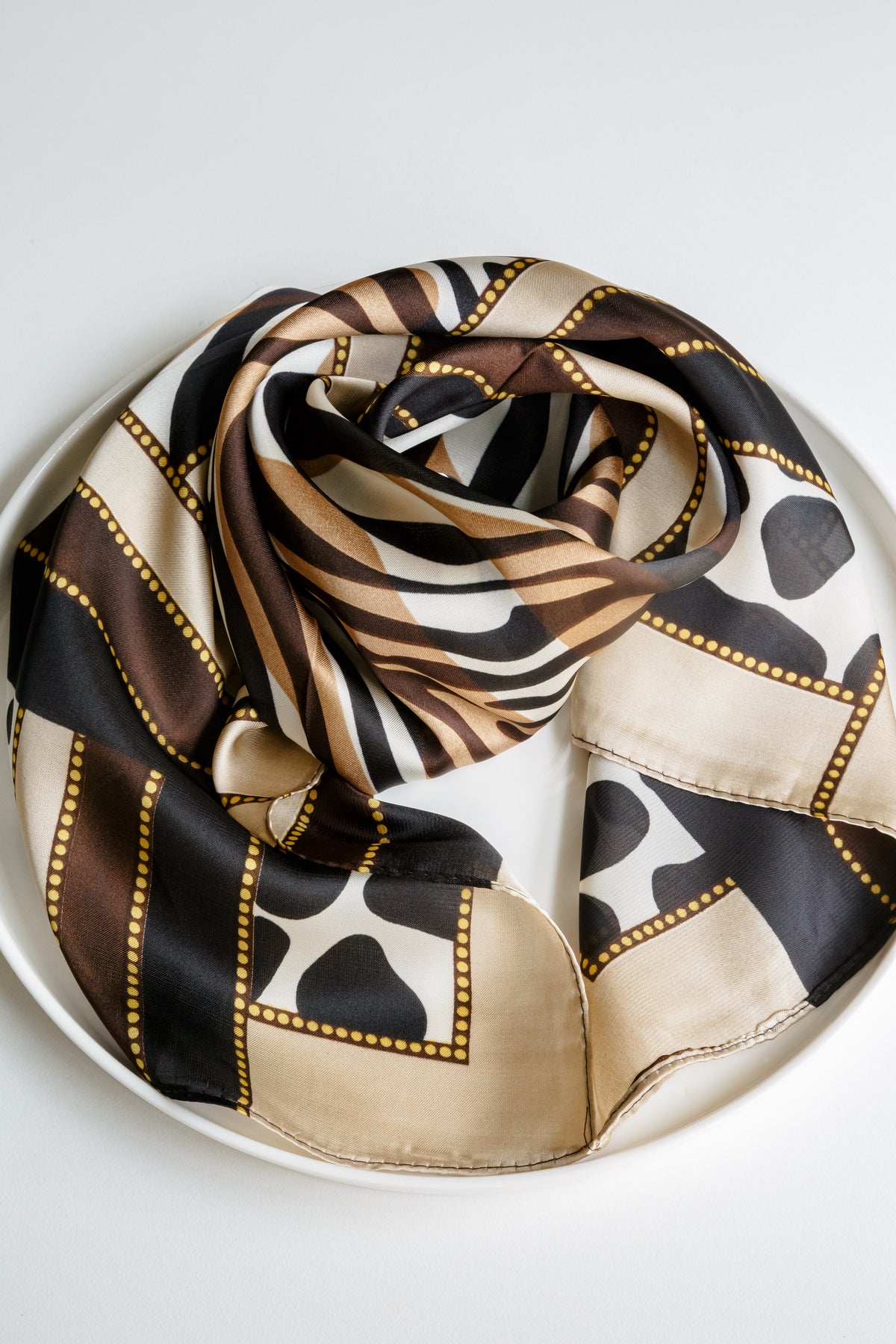 Square Scarf 64