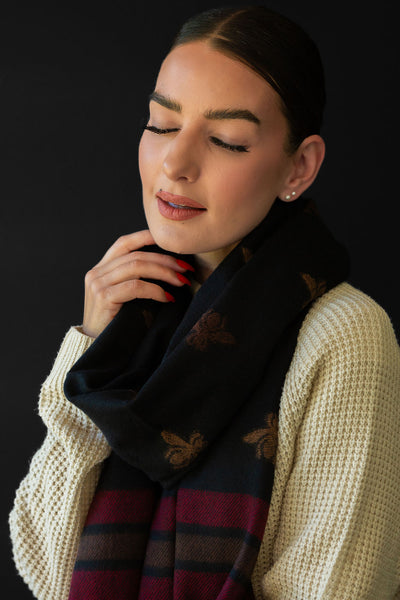 Winter Scarf with Bees