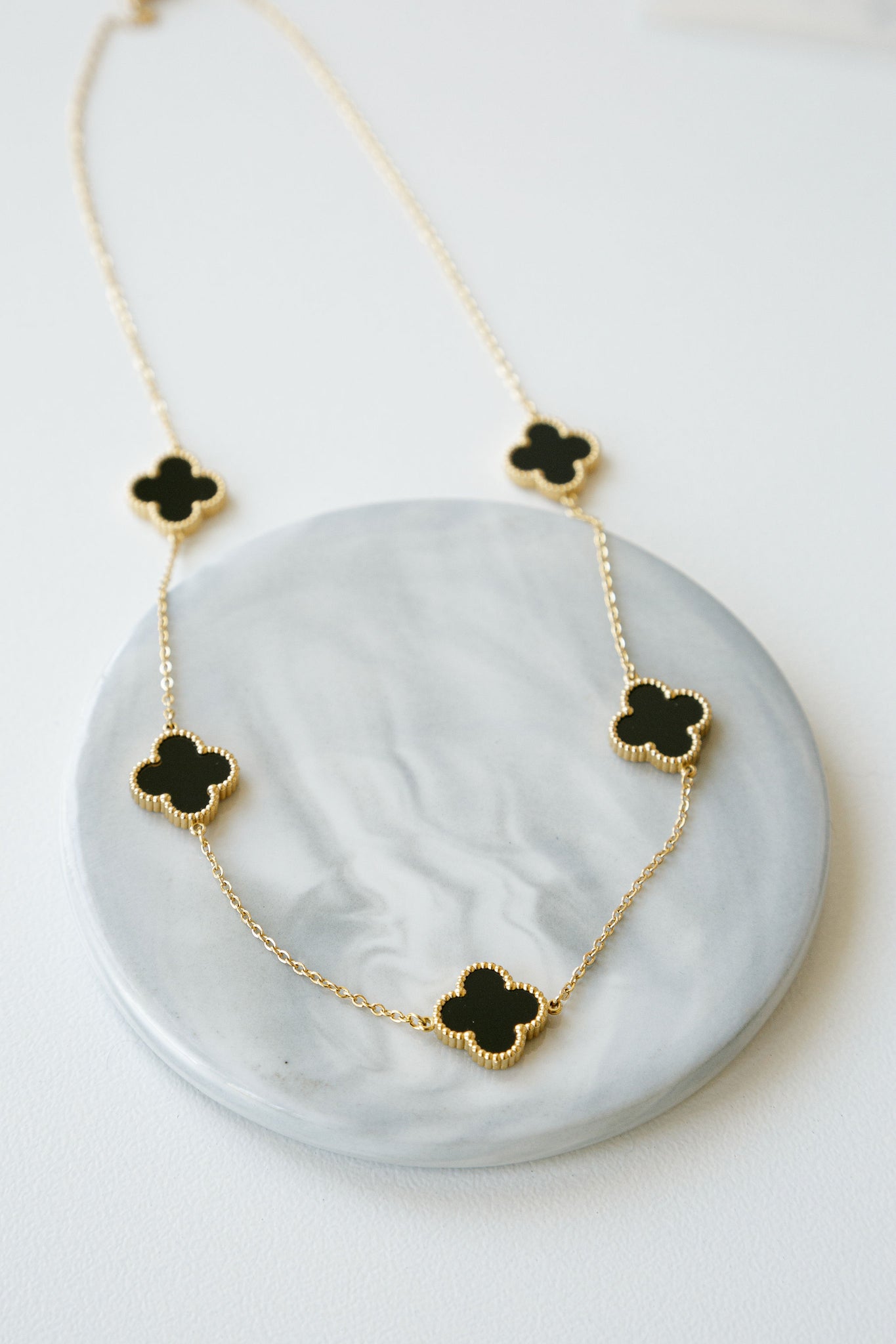 5 Clover Golden Necklace