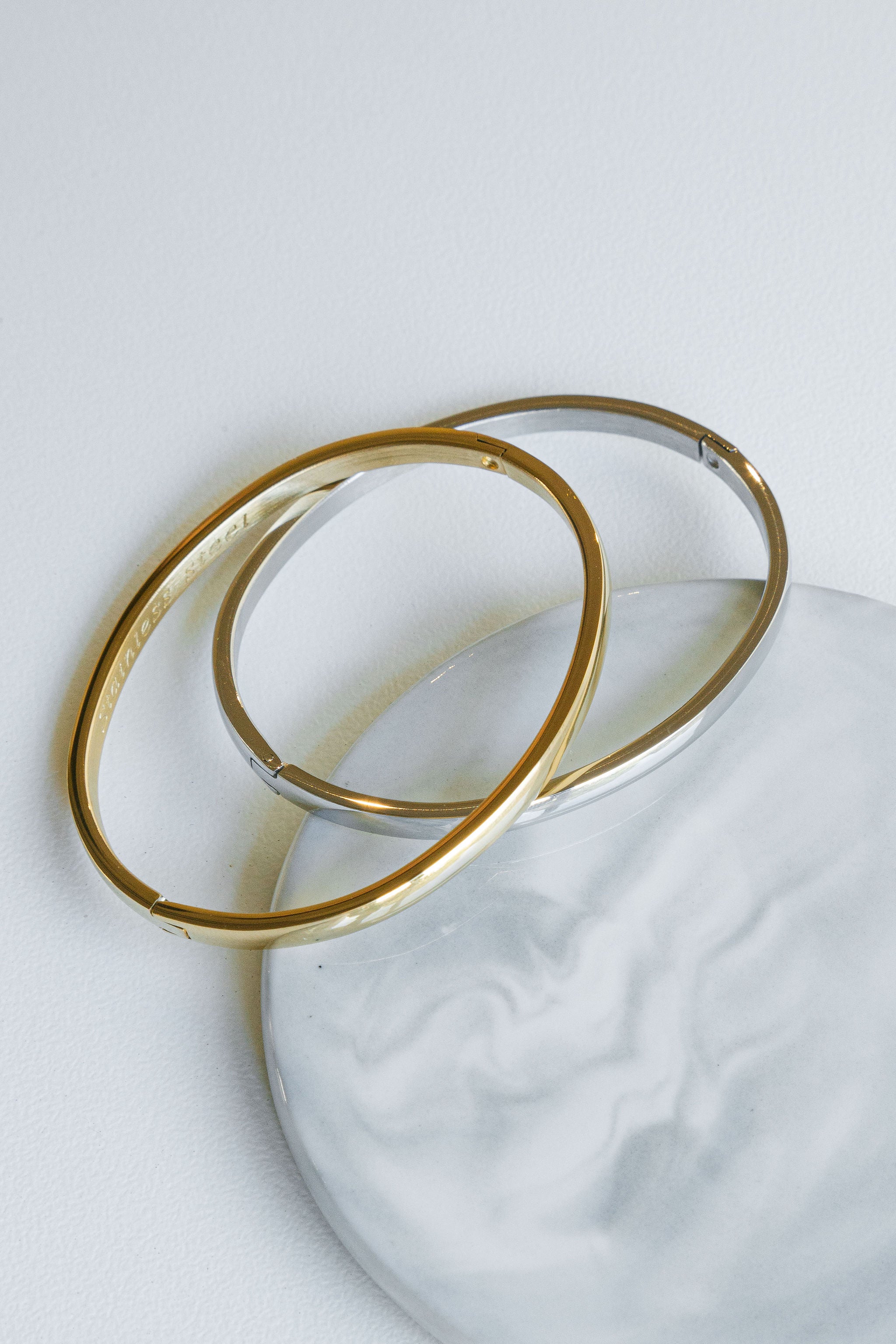 Bracelet 12