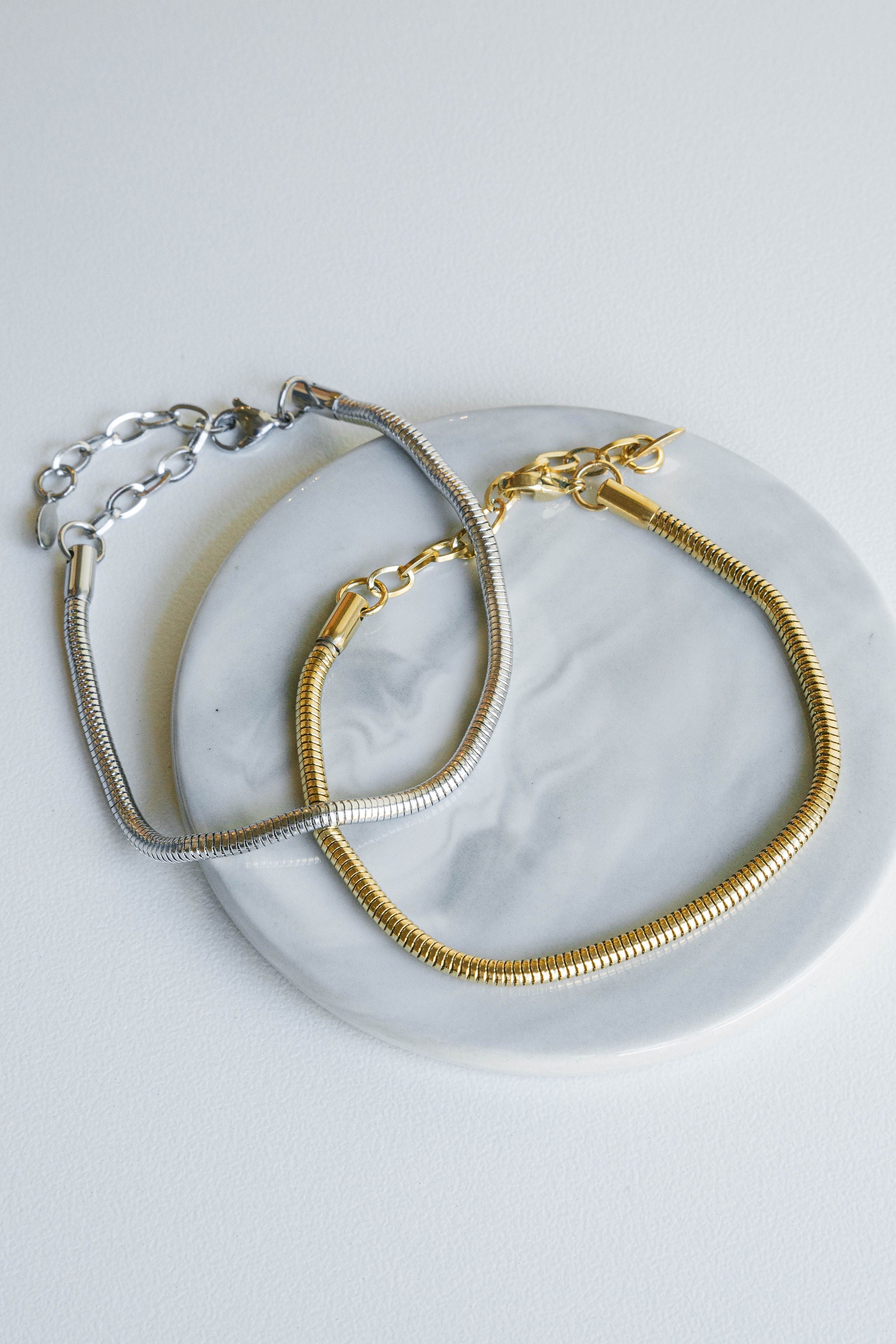 Bracelet 37