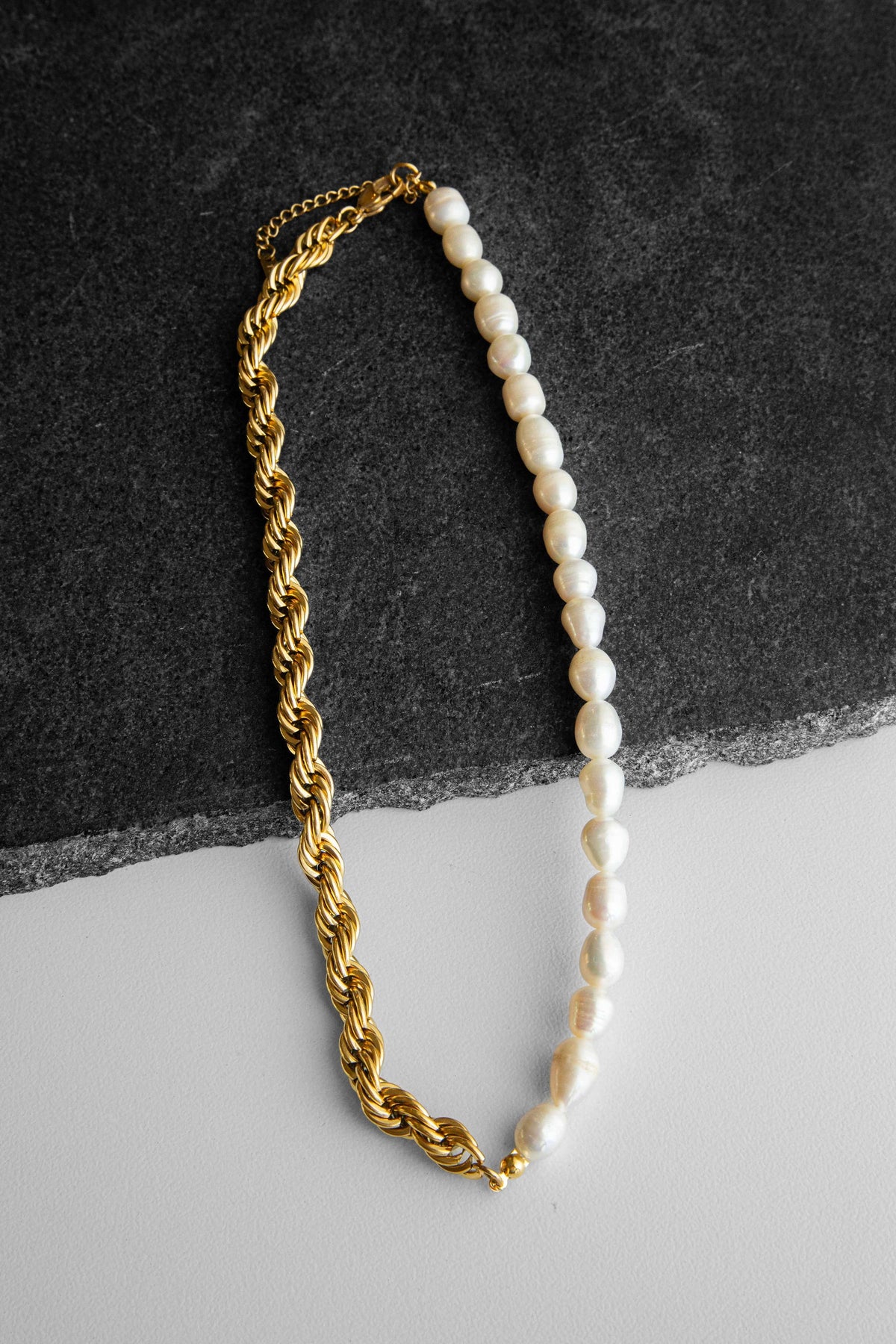 Necklace 162