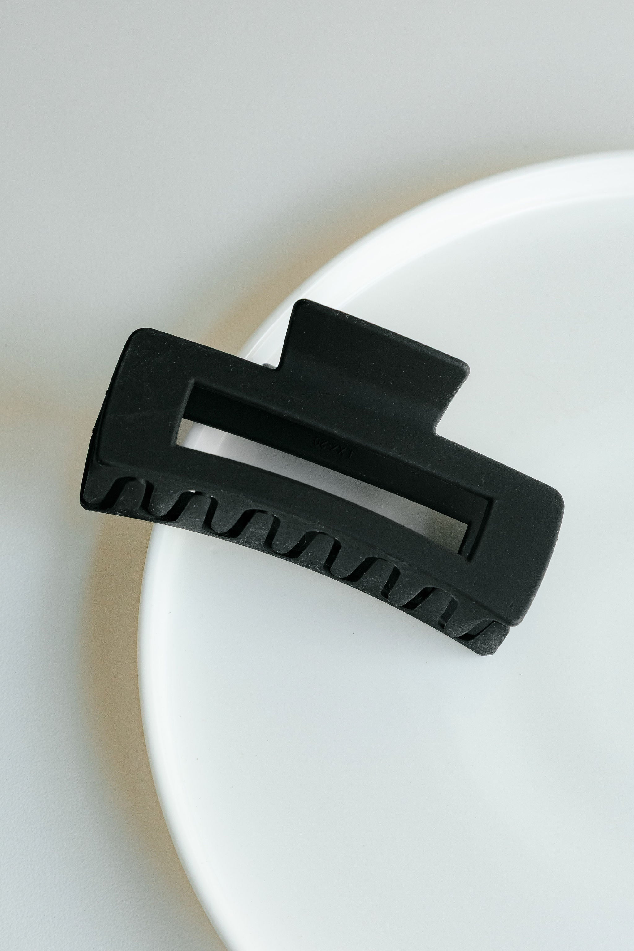 Claw Clip 9