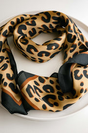 Square Scarf 30
