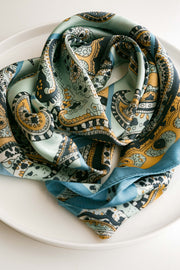 Square Scarf 66