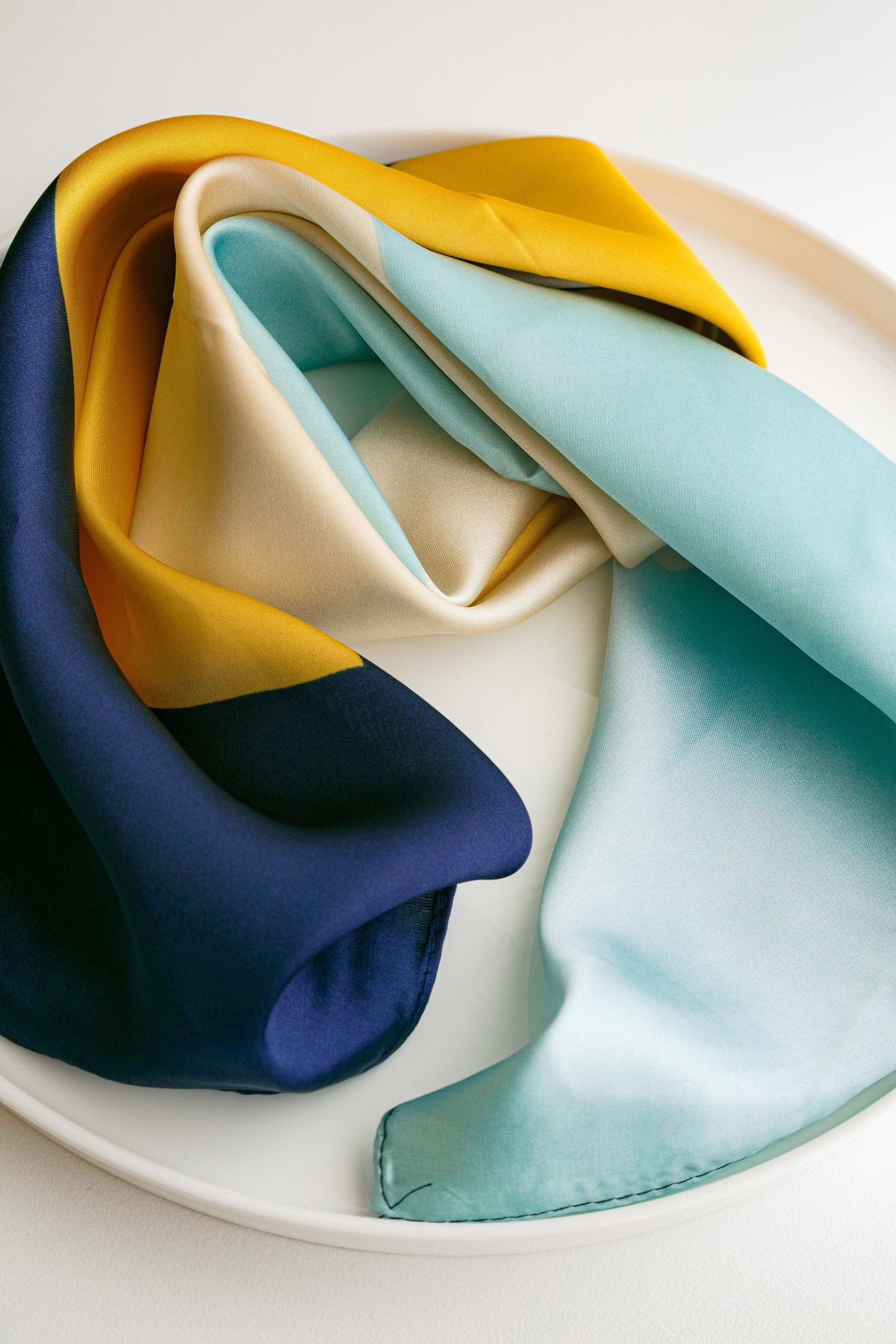 Square Scarf 60