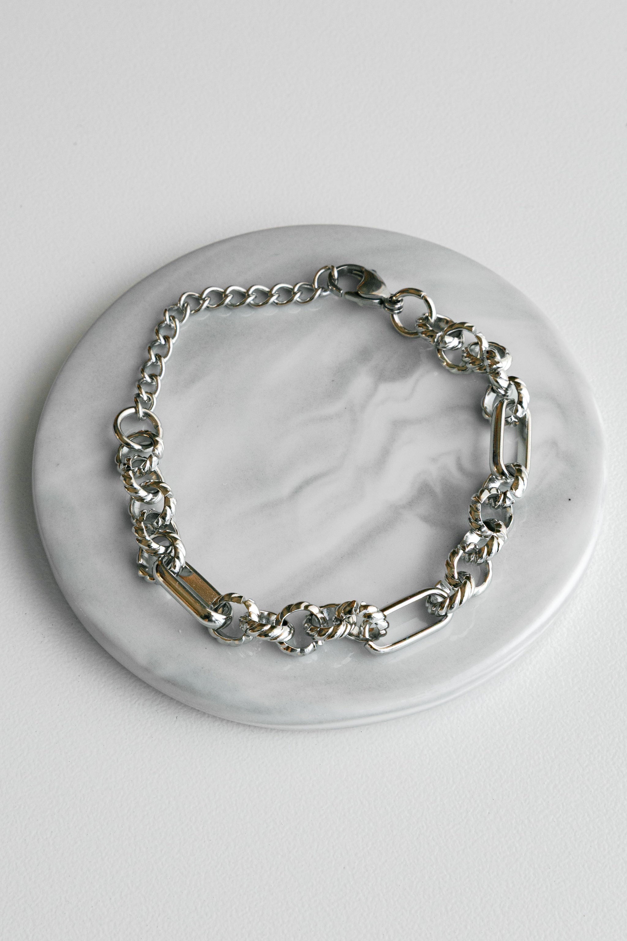 Bracelet 107