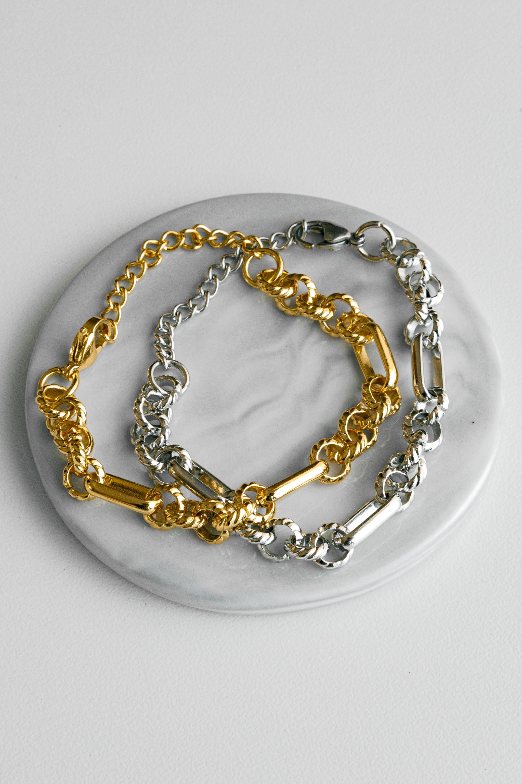 Bracelet 107