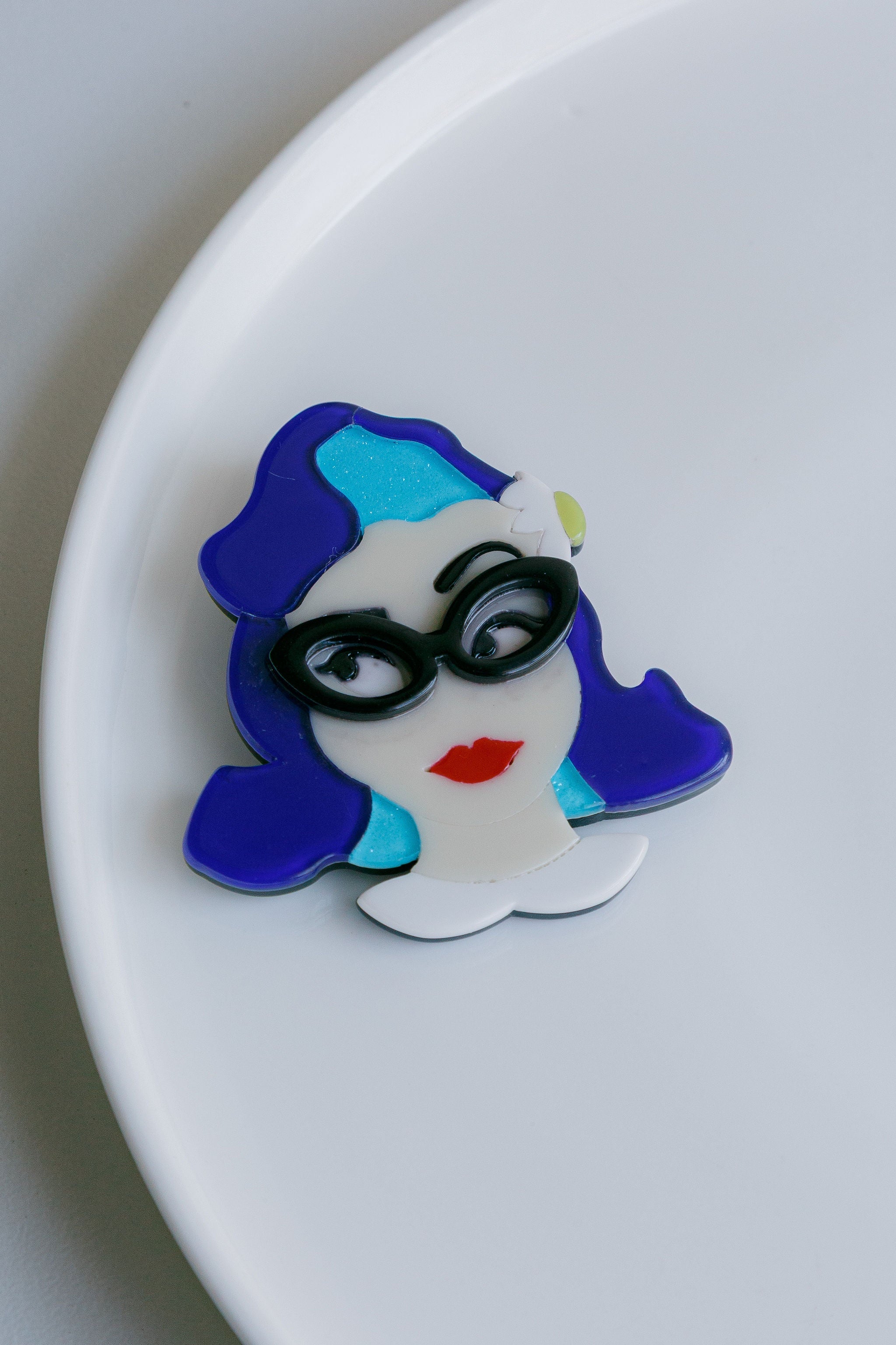 Brooch 2