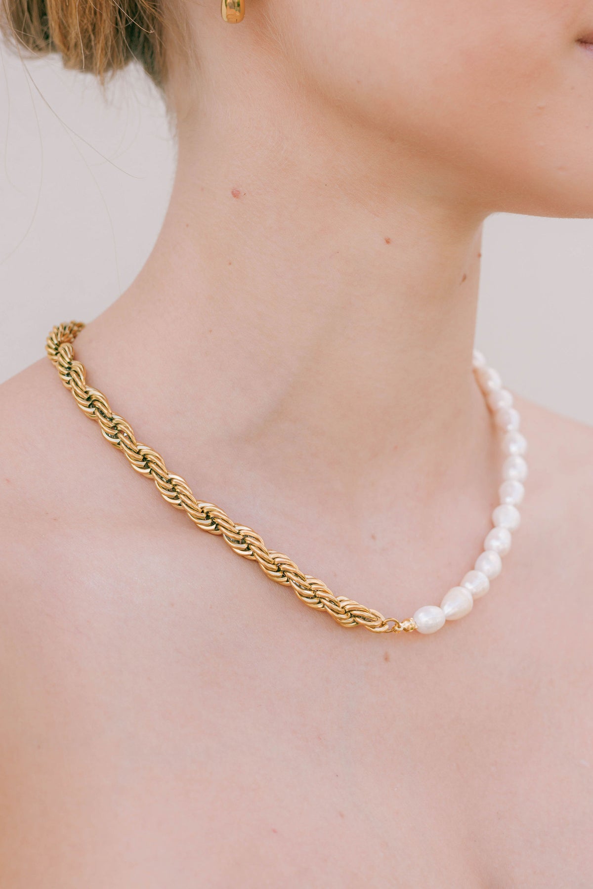 Necklace 162