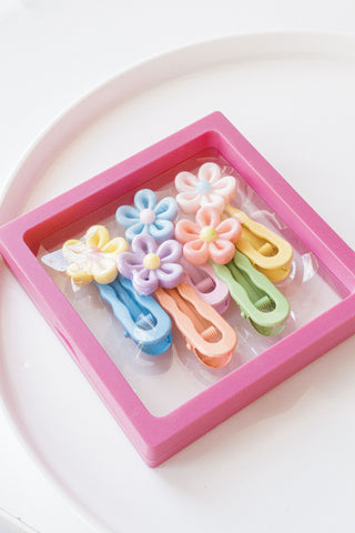 Girls Flower Hair Clips & Holder