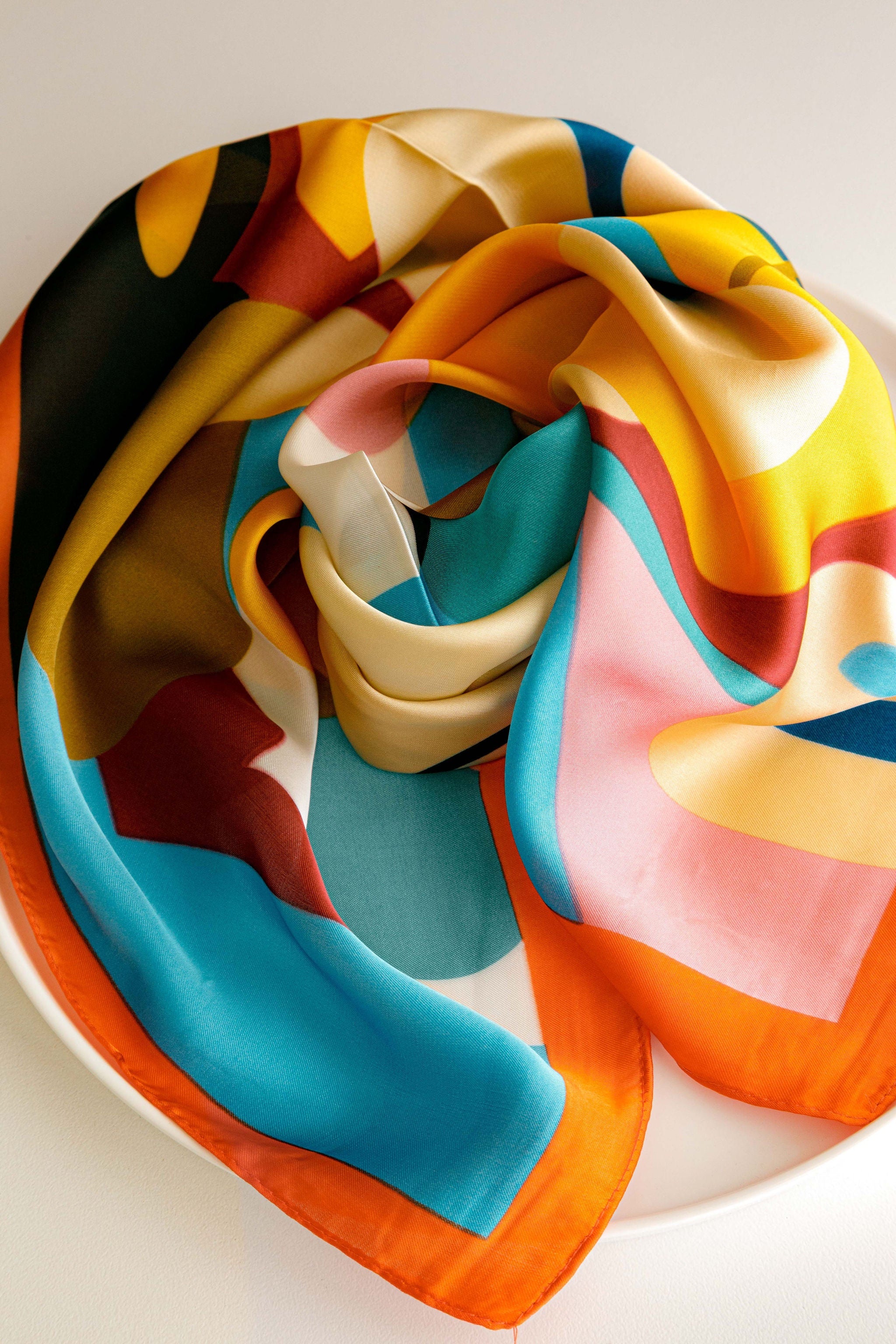 Square Scarf 31