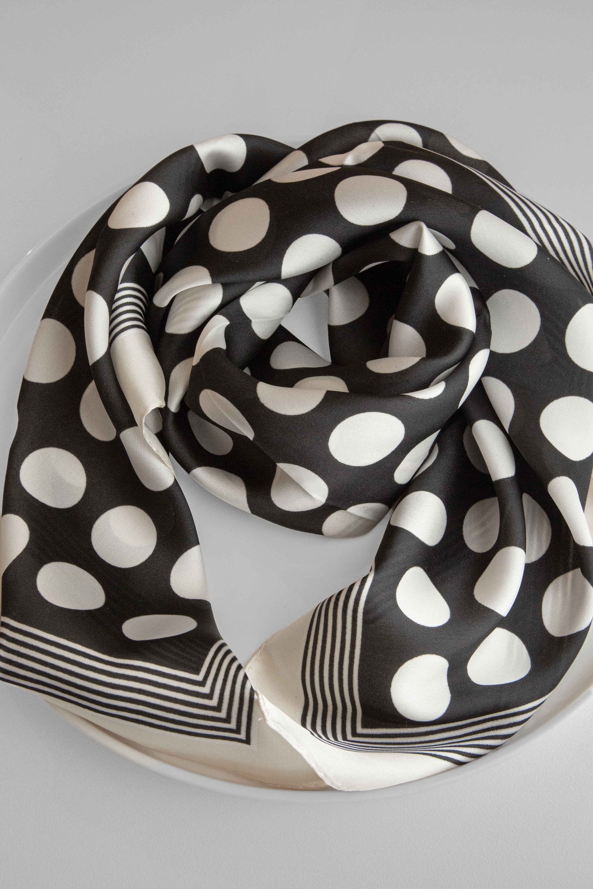 Square Scarf 53