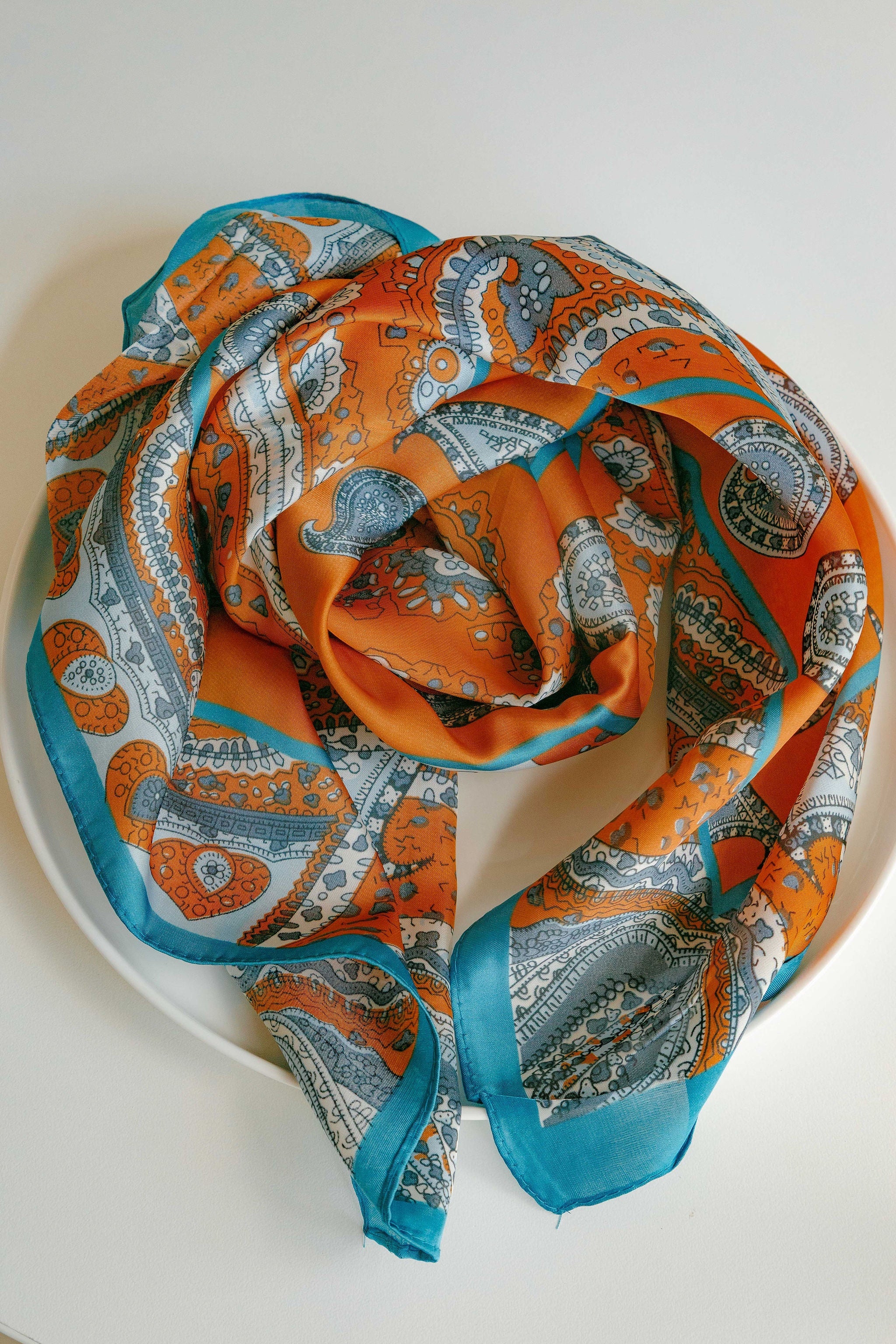 Square Scarf 43
