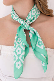 Square Scarf 25