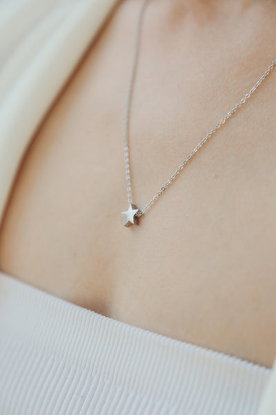Star Pendant Silver Necklace