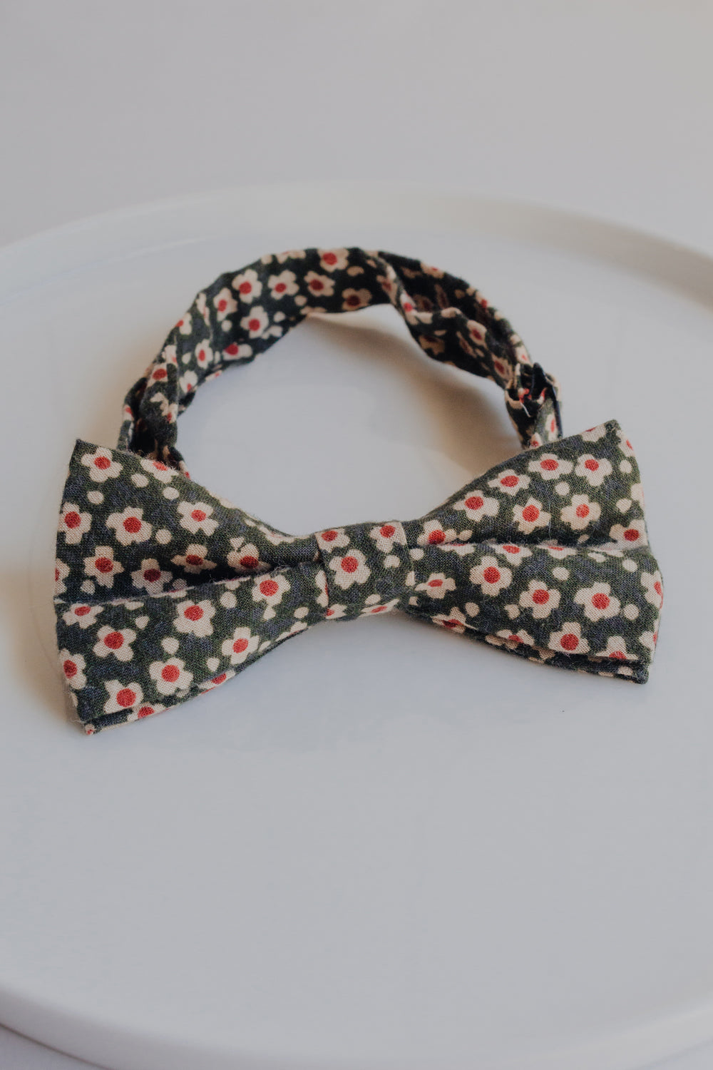 Small Flower Bow Tie